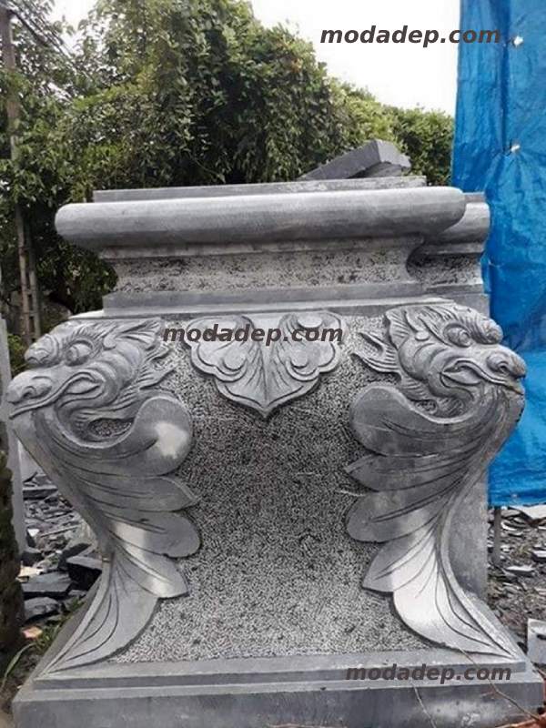 chân cột đá vuông