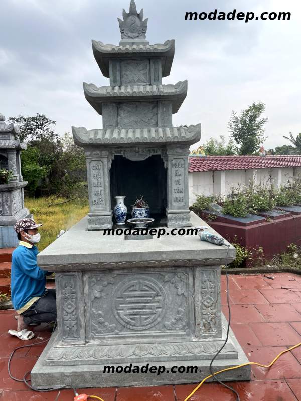 mộ đá ba mái