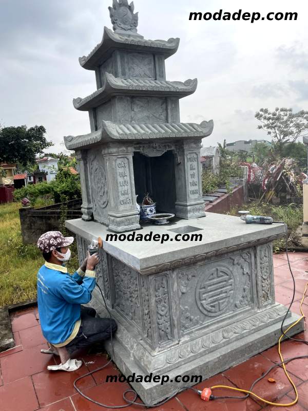 mộ đá ba mái
