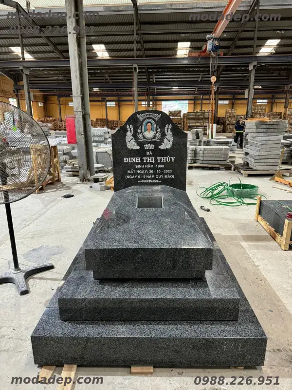 mộ đá granite
