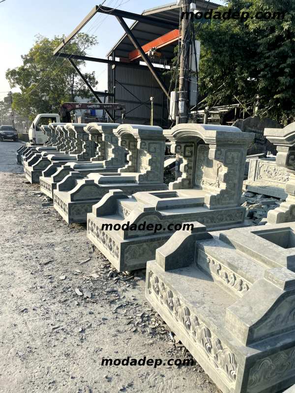 mộ đá một mái