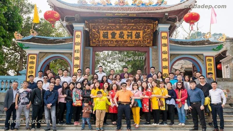 Đi Đền Ông Hoàng Bảy Cầu Gì?