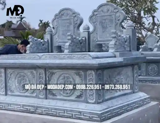 Mộ Đá Đôi